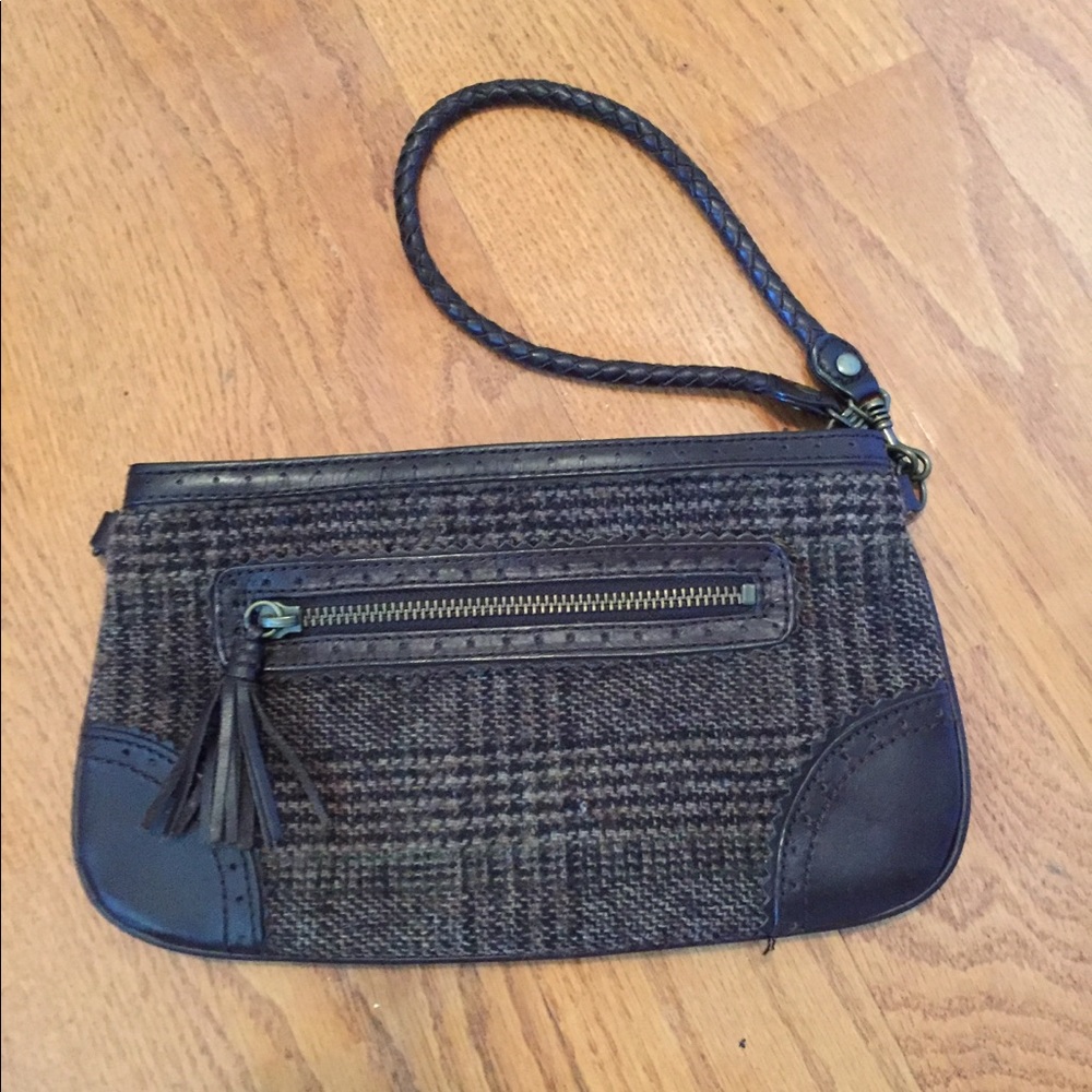 Eddie Bauer Clutch